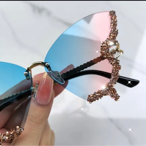 Brand new still in bag adorable y2k glam shades - Picture 6 of 6